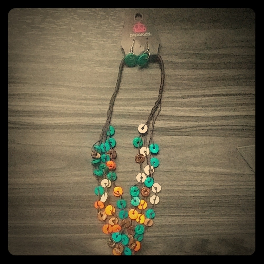 Paparazzi Necklace with Earrings
